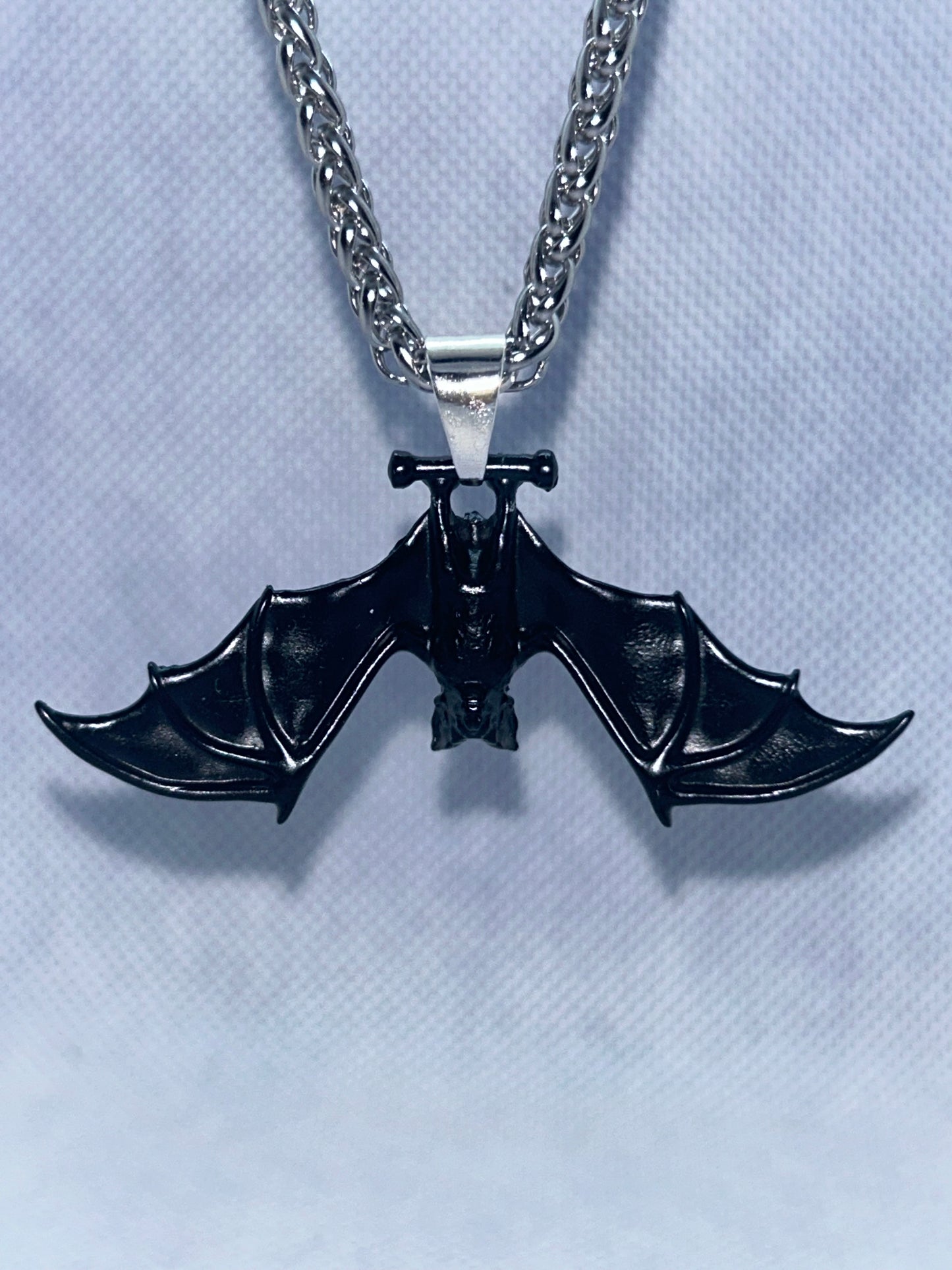 🦇 Hanging Bat Pendant 🦇