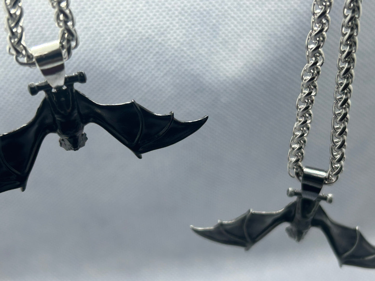 🦇 Hanging Bat Pendant 🦇