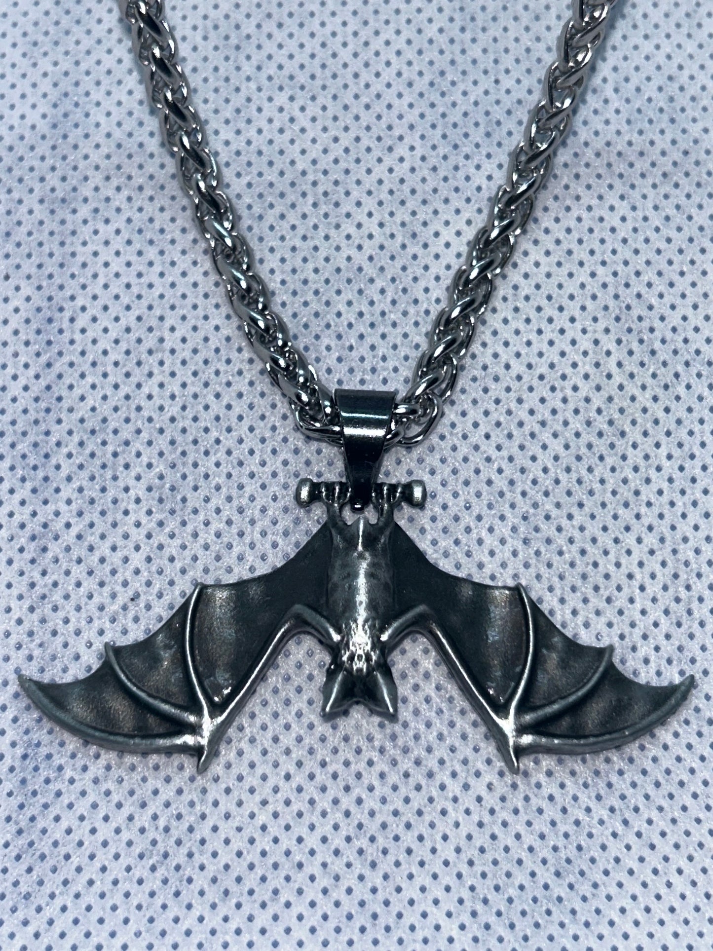 🦇 Hanging Bat Pendant 🦇