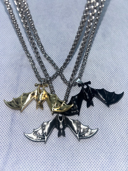 🦇 Hanging Bat Pendant 🦇